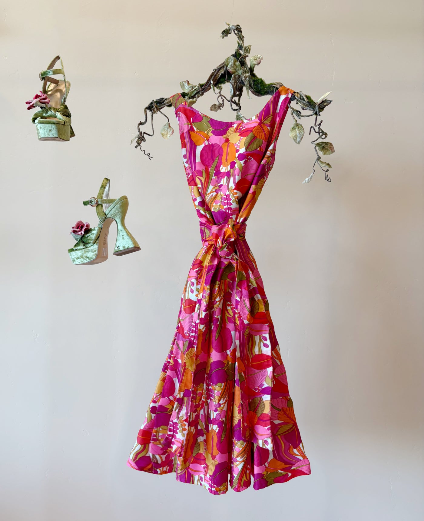 LOVELY DAY Sunday Dress